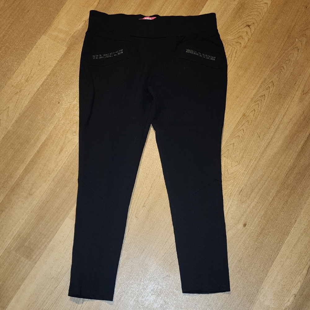 Ci Sono Black Leggings with Pocket Detail